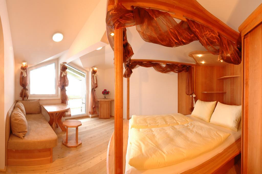 Bed & Breakfast Landhaus Strasser 瑟尔 客房 照片